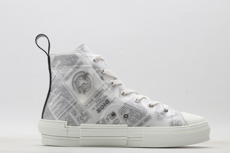 D*or high-top sneakers