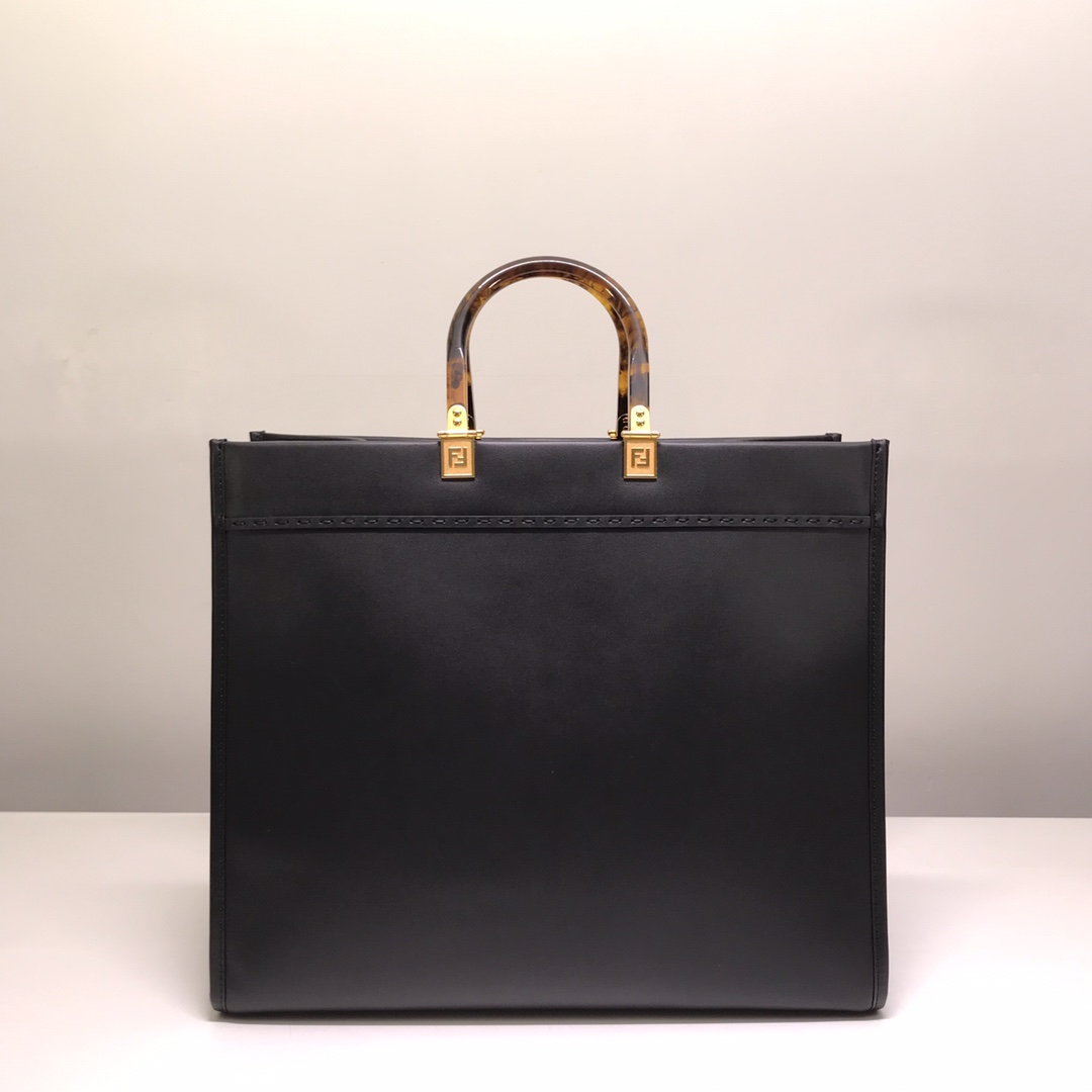 F**di tote-41x35x19cm