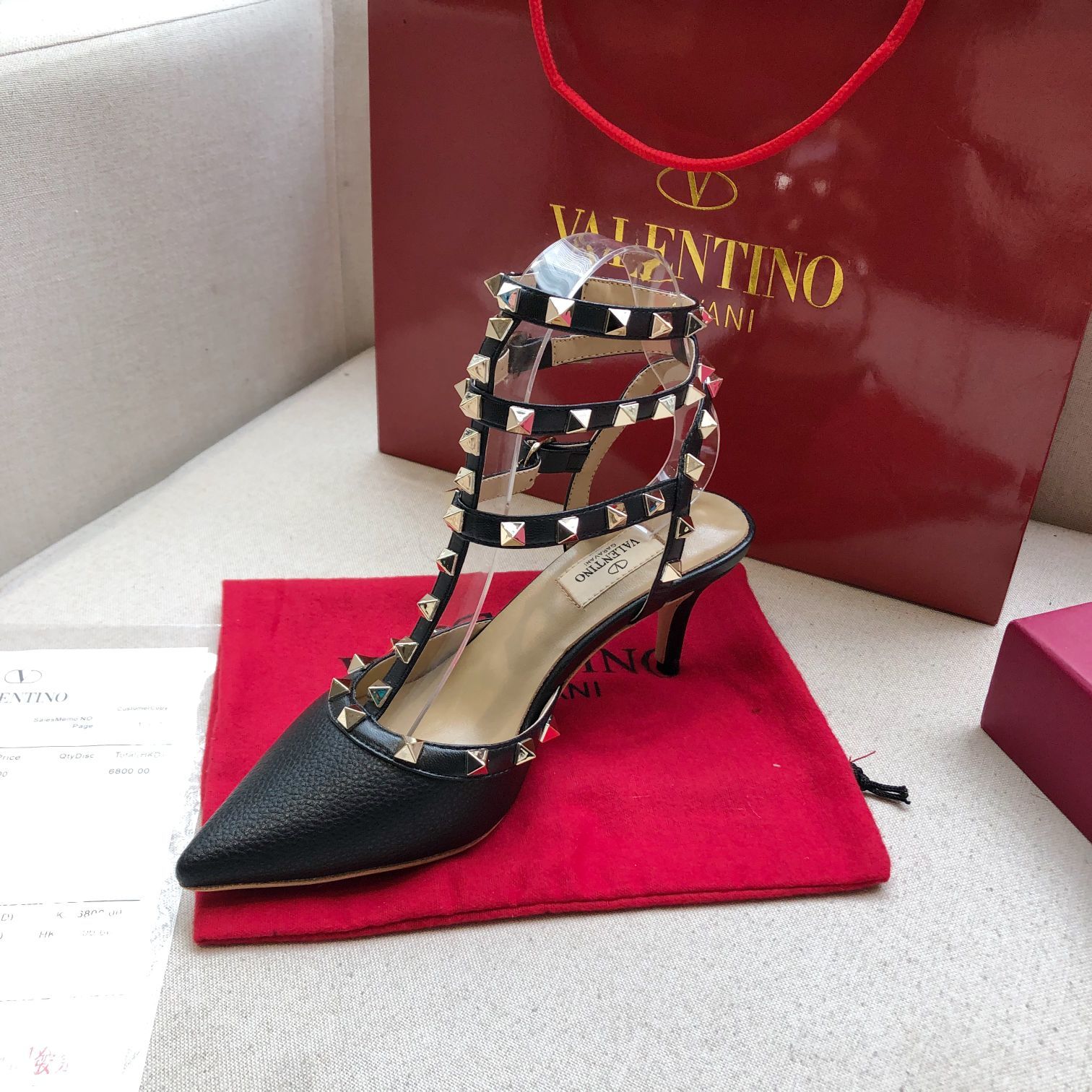 Va1e*ntin0 heels-patent leather-9.5cm