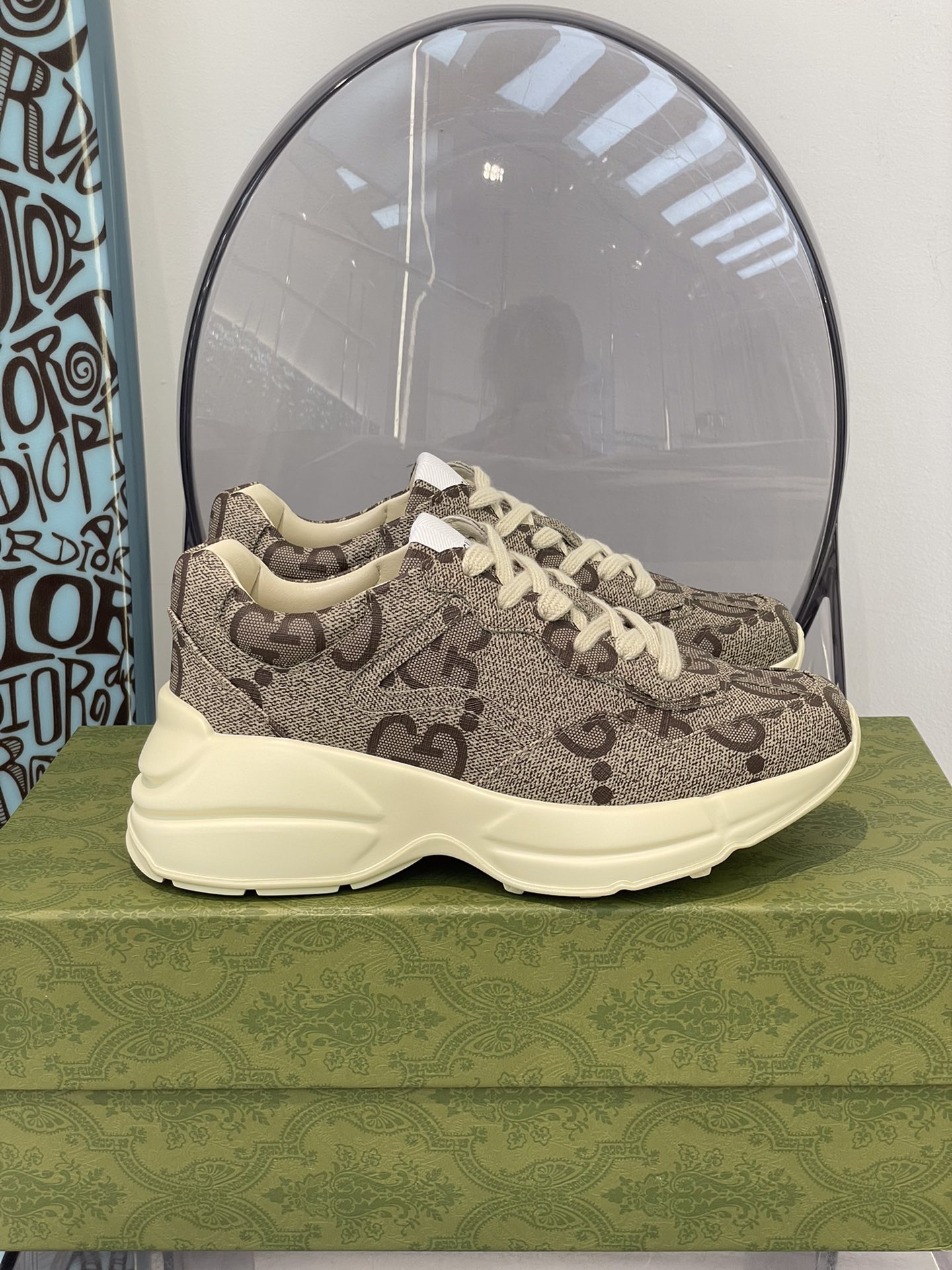 G*u*i sneakers