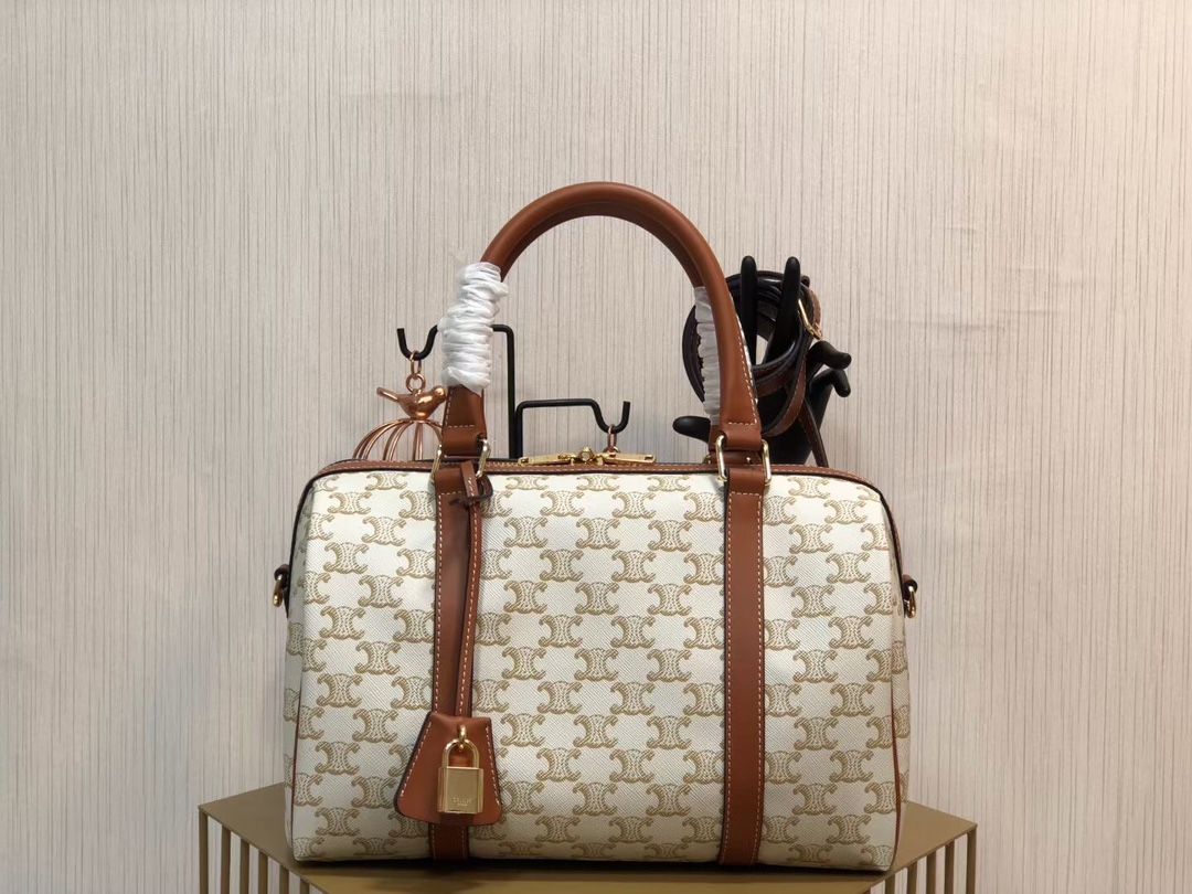 Celin Triomphe Handbags -31*21*17CM