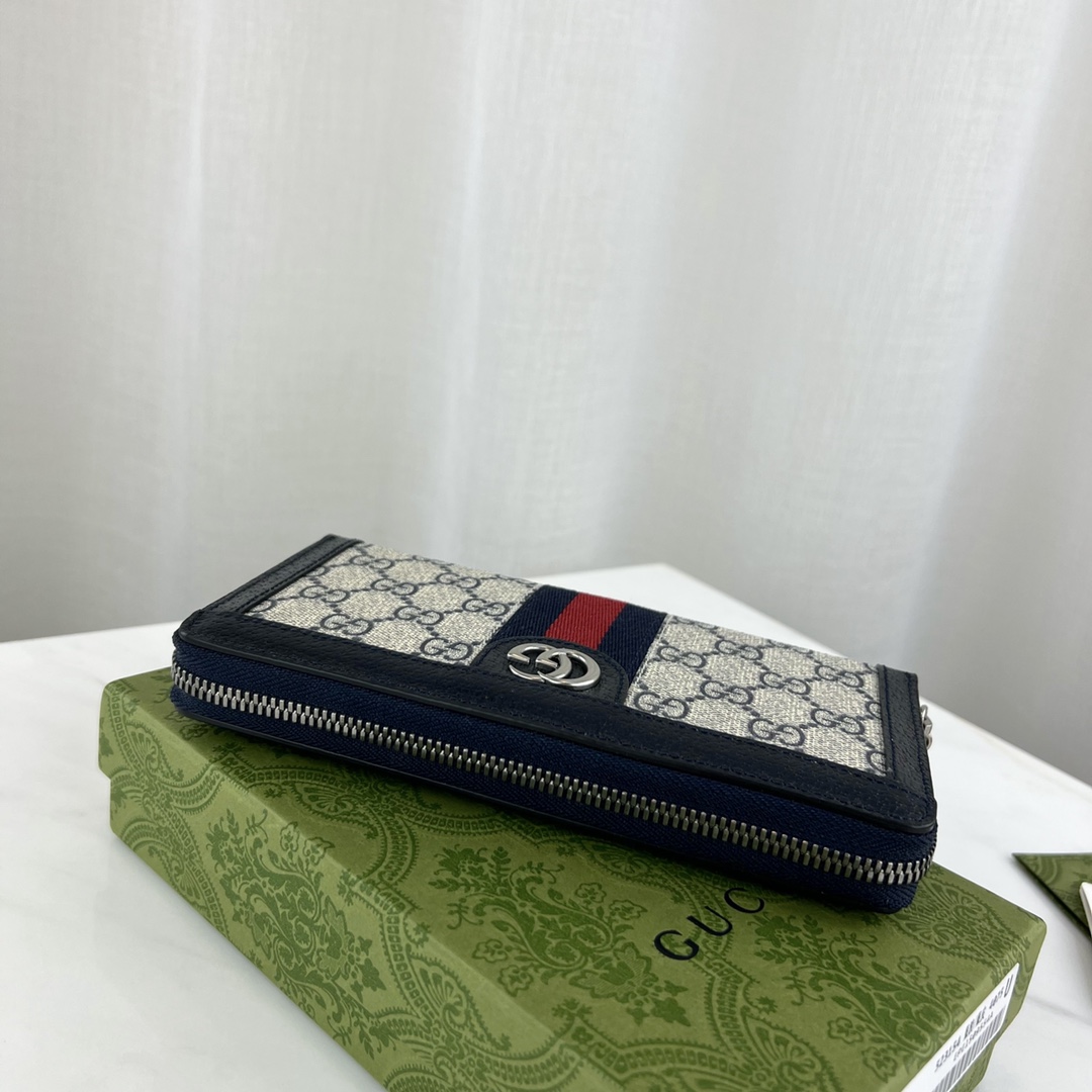 G*u*i wallet-19x10.5x2cm