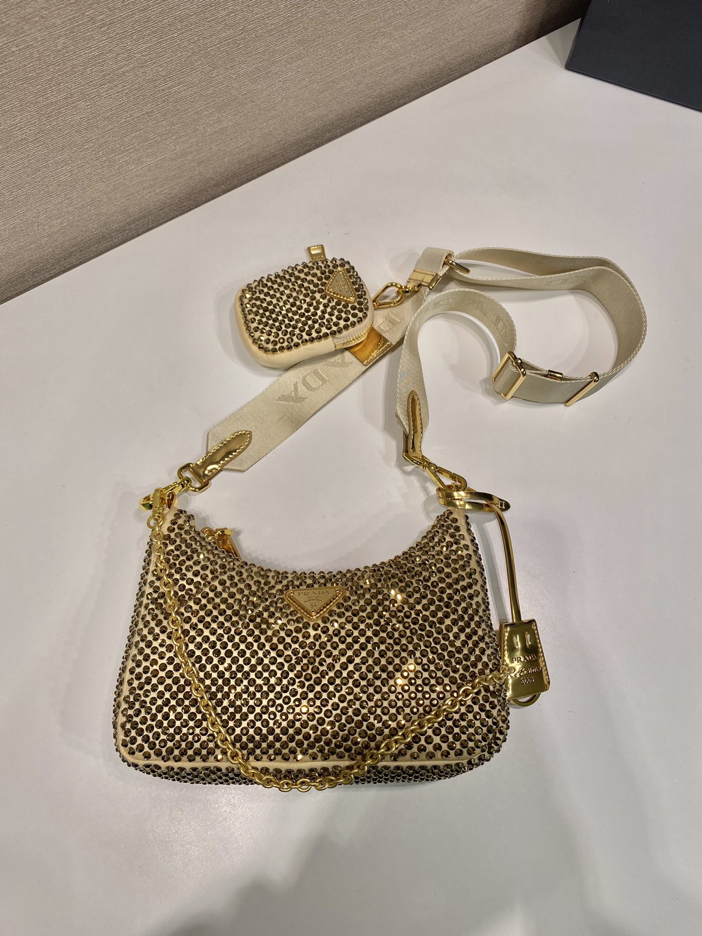 Pra*a 1bh204 nylon hobo bag-22*16*6cm