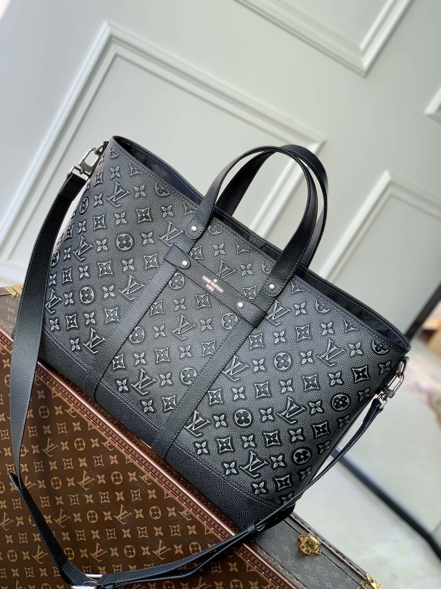 l0*is V*t0n roll top handbags m21371-60*37*15.5cm