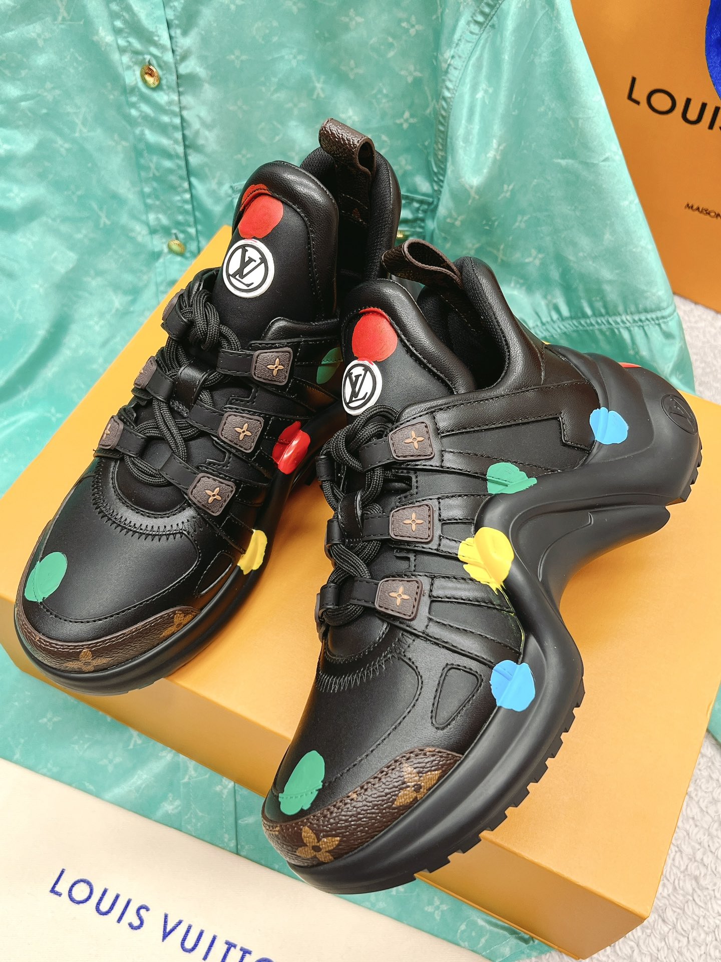 l0*is V*t0n archlight sneaker(eu35-41)
