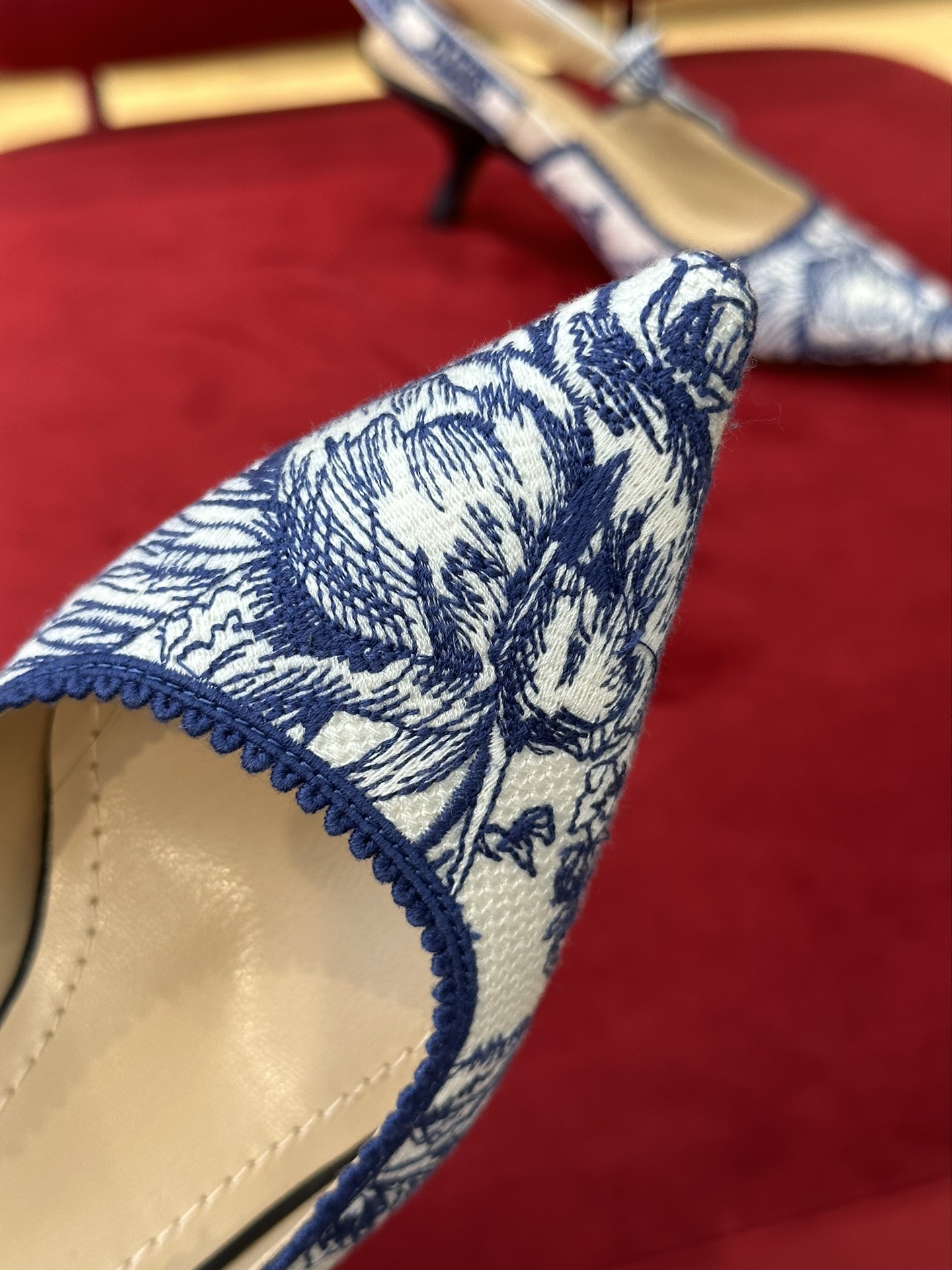 D*or slingback