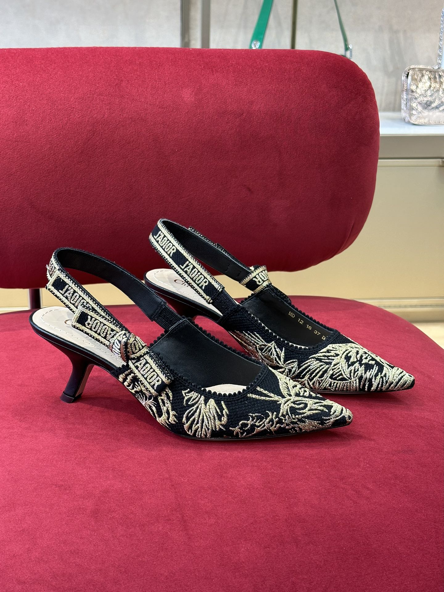 D*or slingback