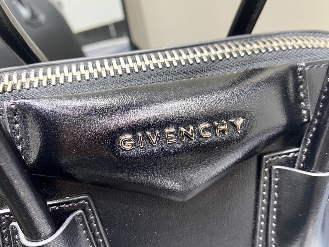 G1uenchy antigona tote-28*17*23cm
