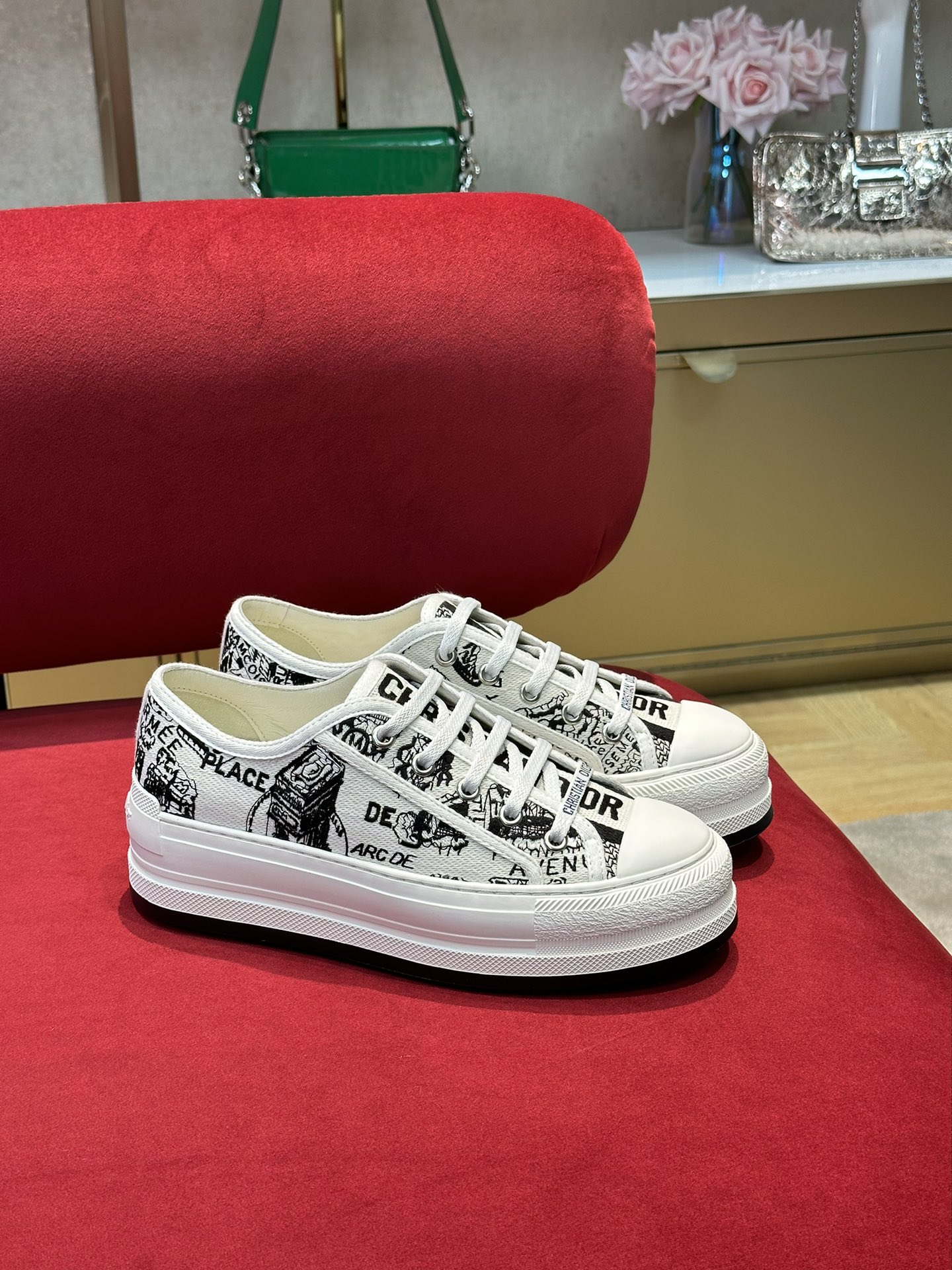 D*or sneakers