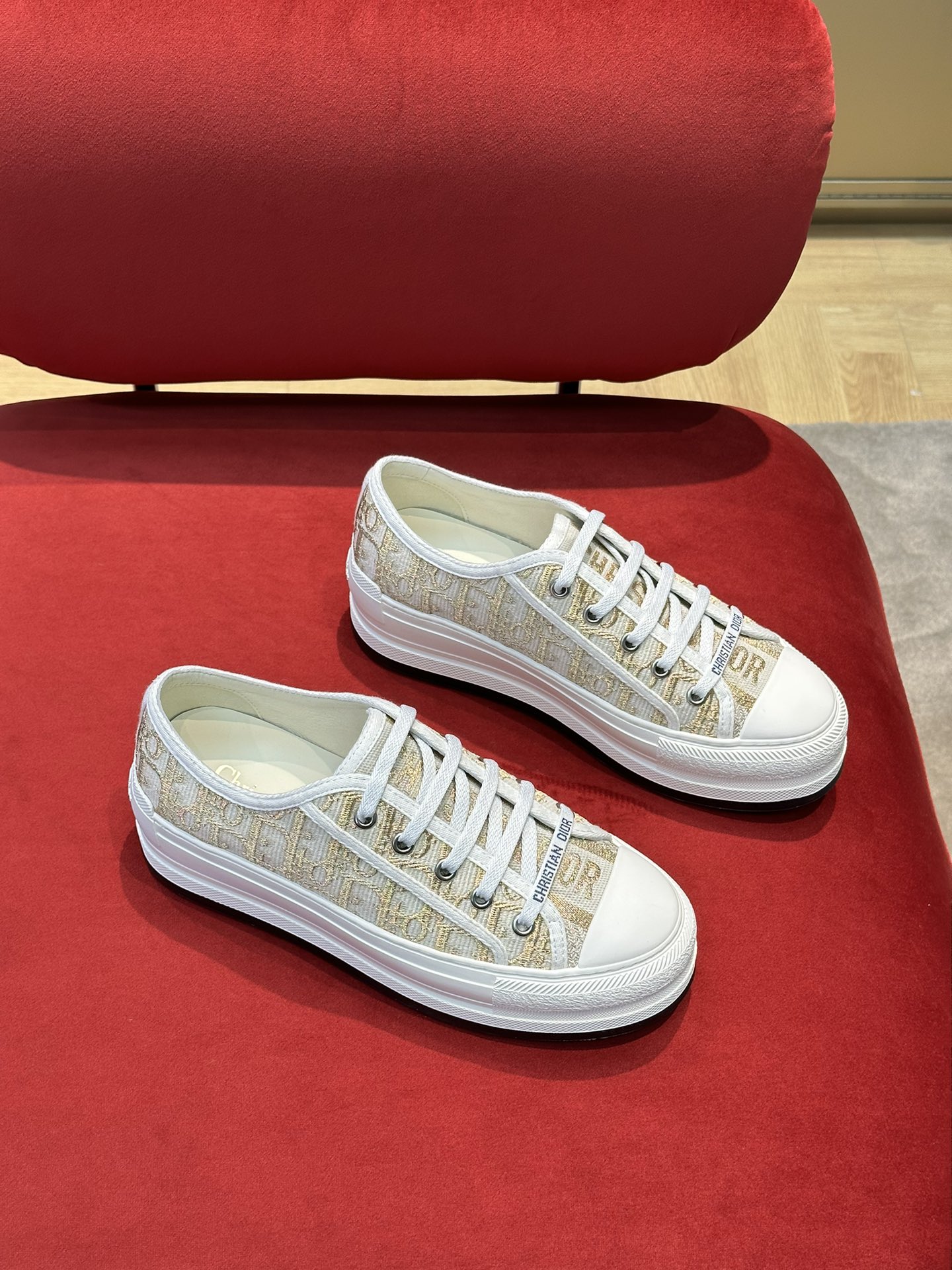D*or sneakers