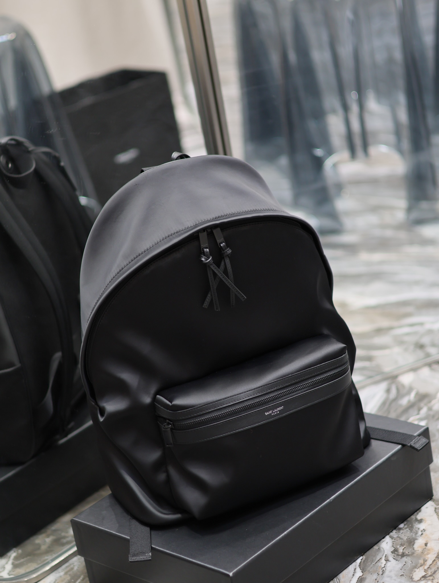 Y*L backpack-30x38x17cm