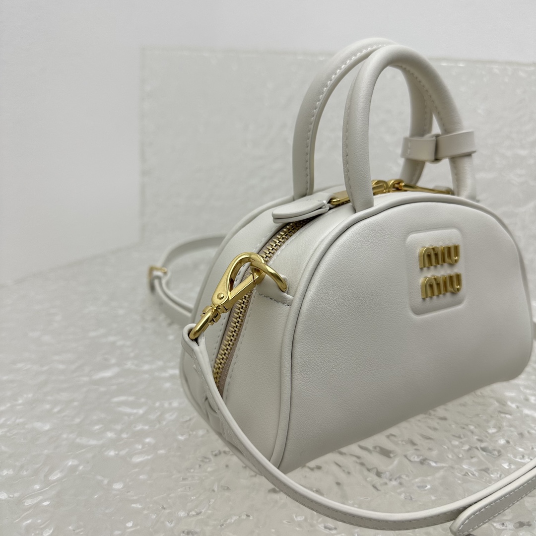M*um*u ss23 bag-18*11.5*8cm