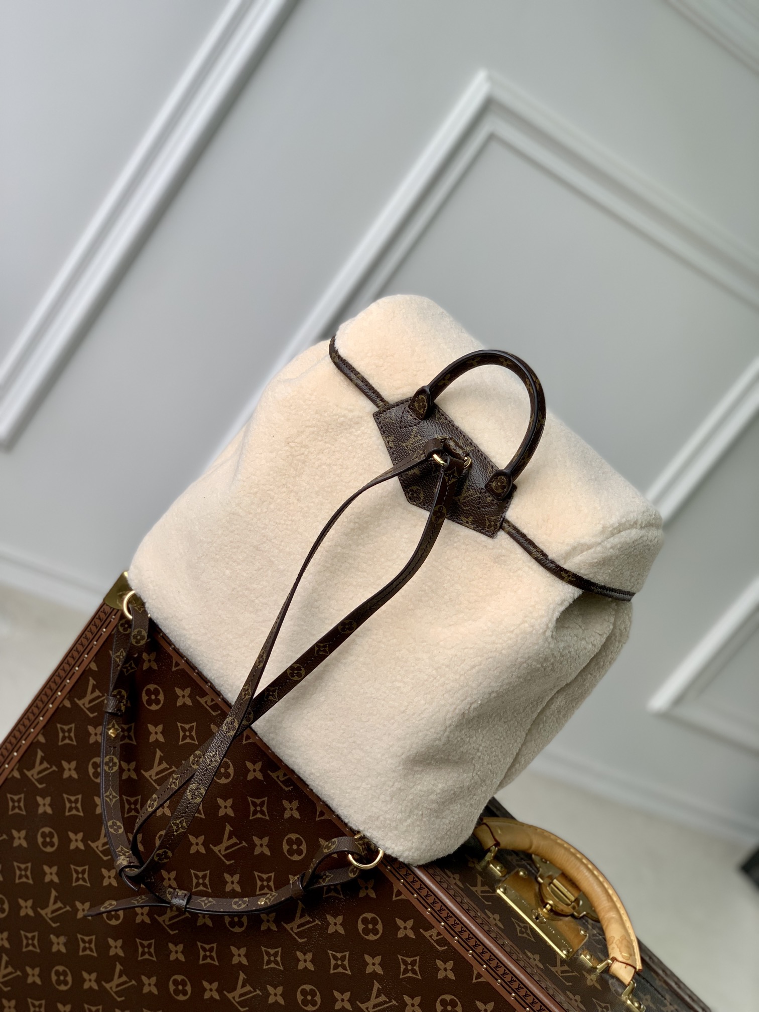 l0*is V*t0n backpack m23384-31*31*17cm