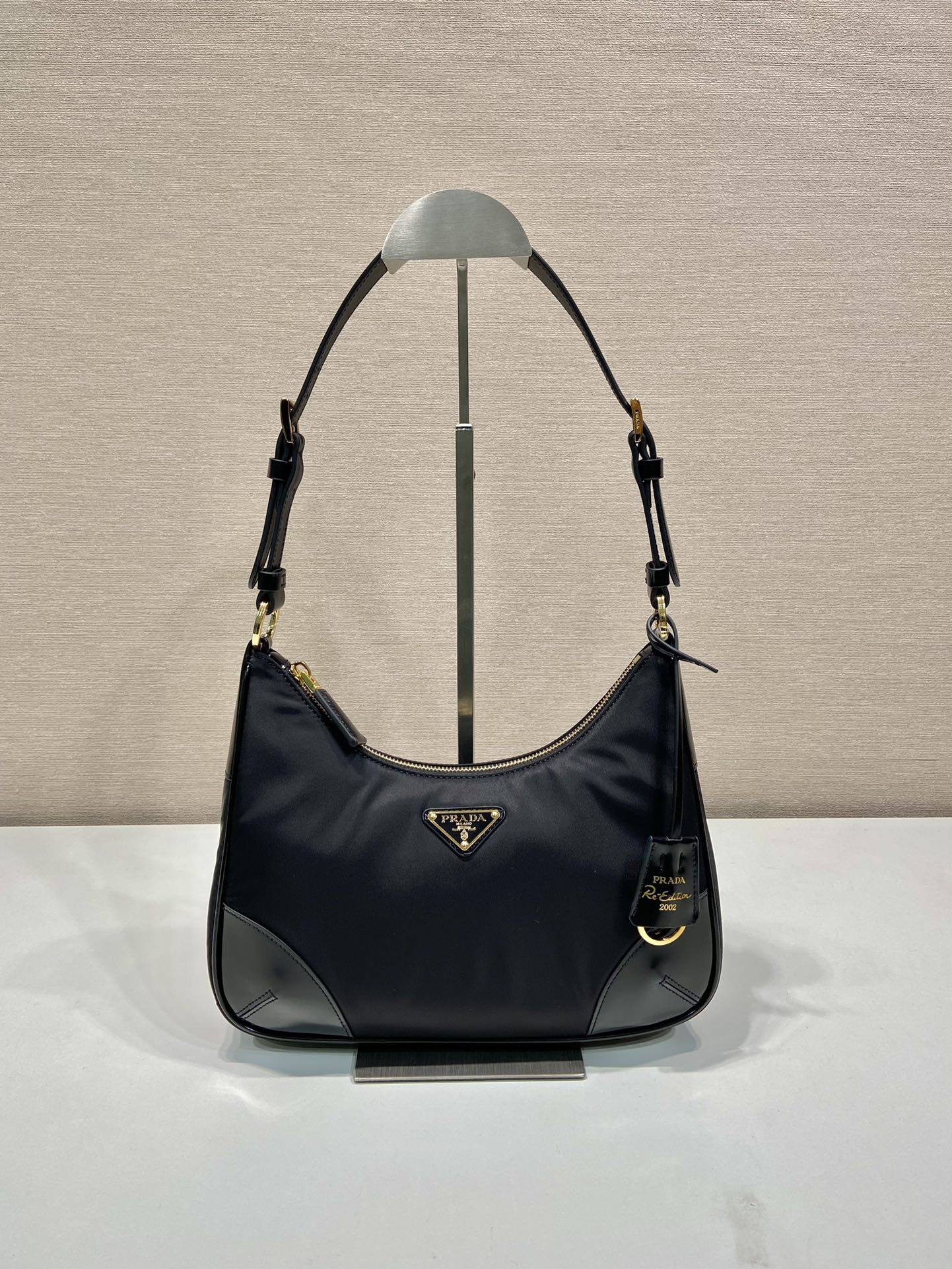 Pra*a nylon&patent 1bh206 bag-27*20*6.5cm