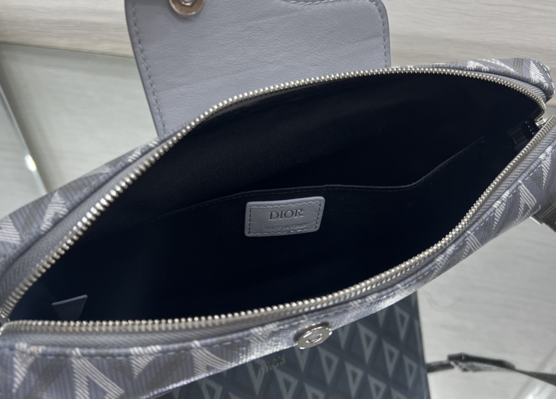 Dio Lingot Bag-29.5 x 21.5 x 7CM