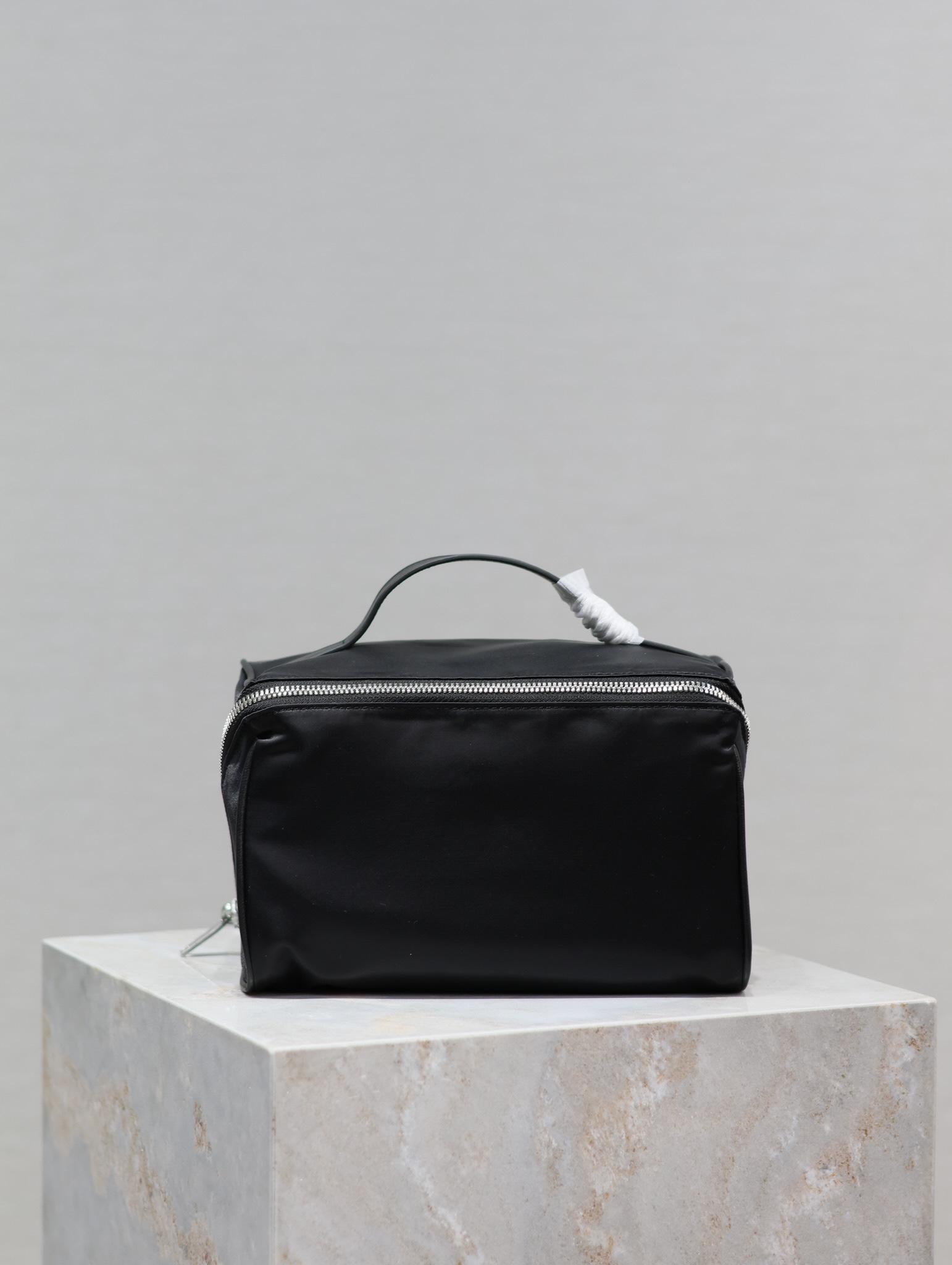 Y*L gaby cosmetic bag-21×13×13cm