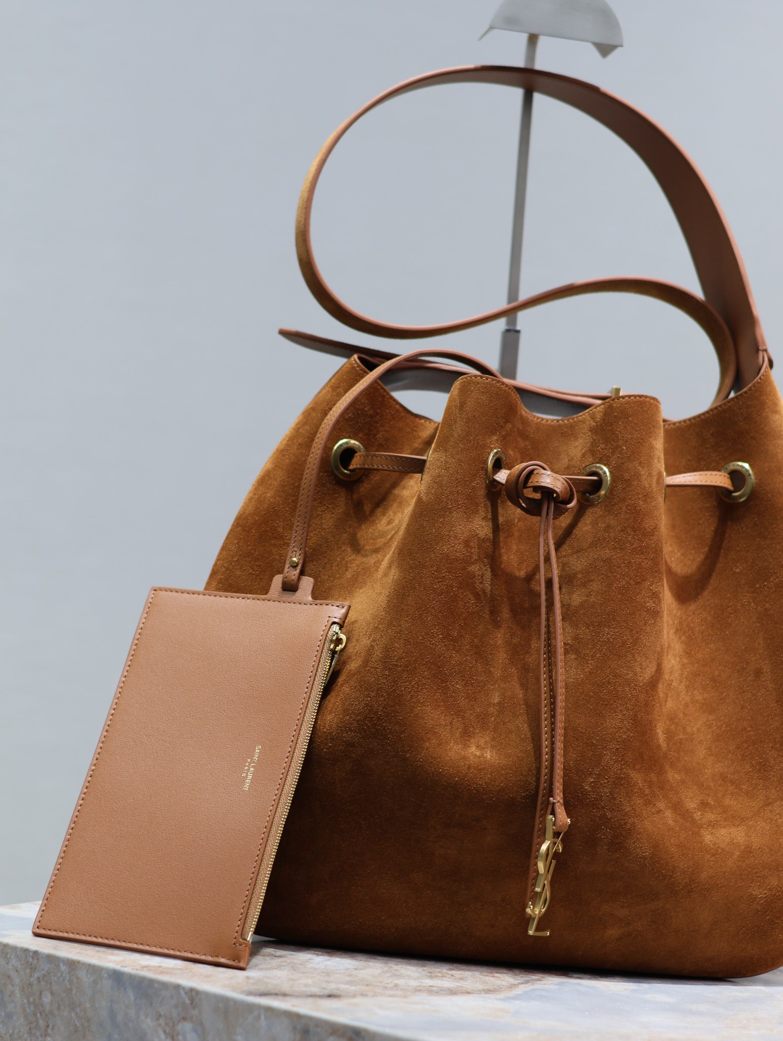 Y*L flat hobo bag-44×33×2.5cm