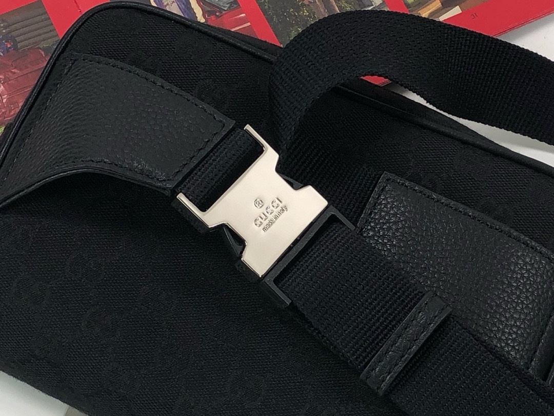 G*u*i waist bag-23x16x5cm