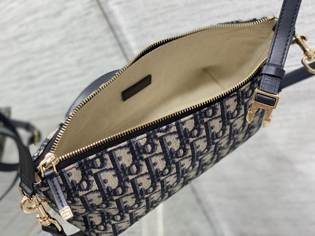 D*or vintage bag-22*13*9.5cm