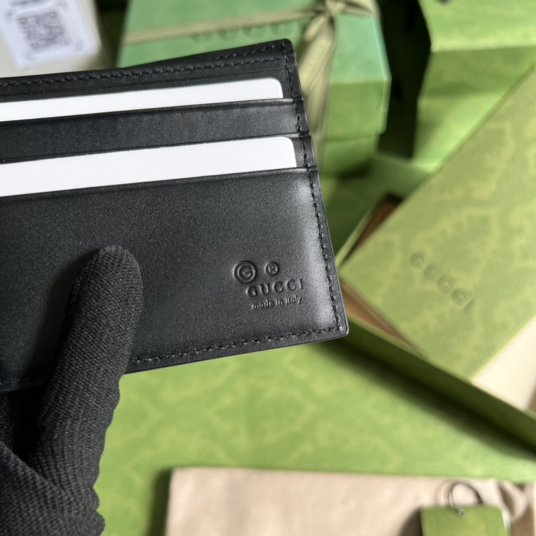 G*u*i wallet-10*9*2cm