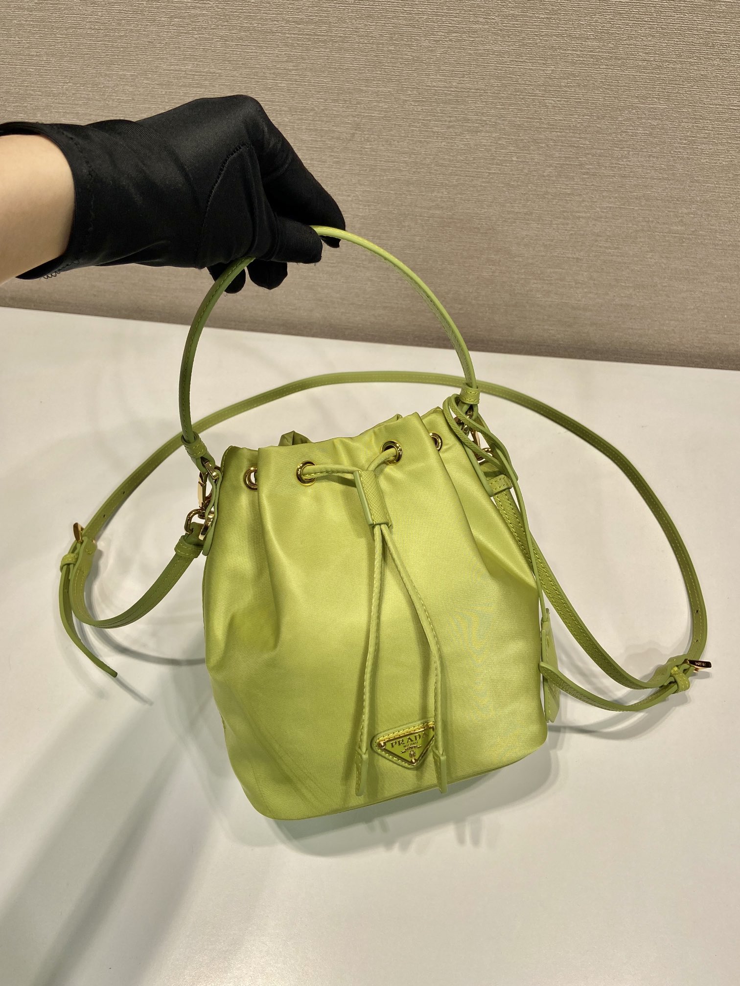 Pra*a 1be067 bucket bag-15.5*19.5*10cm