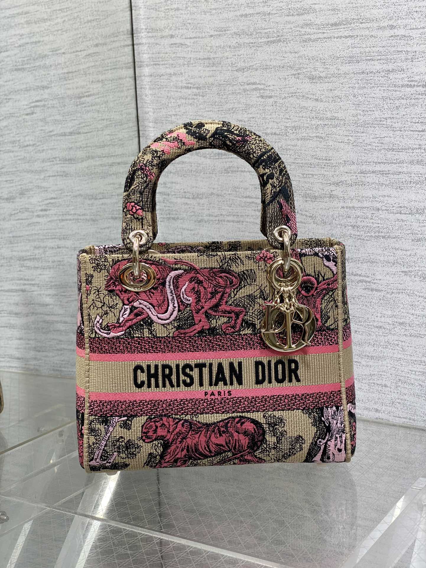 lady D*or handle bag-24cm