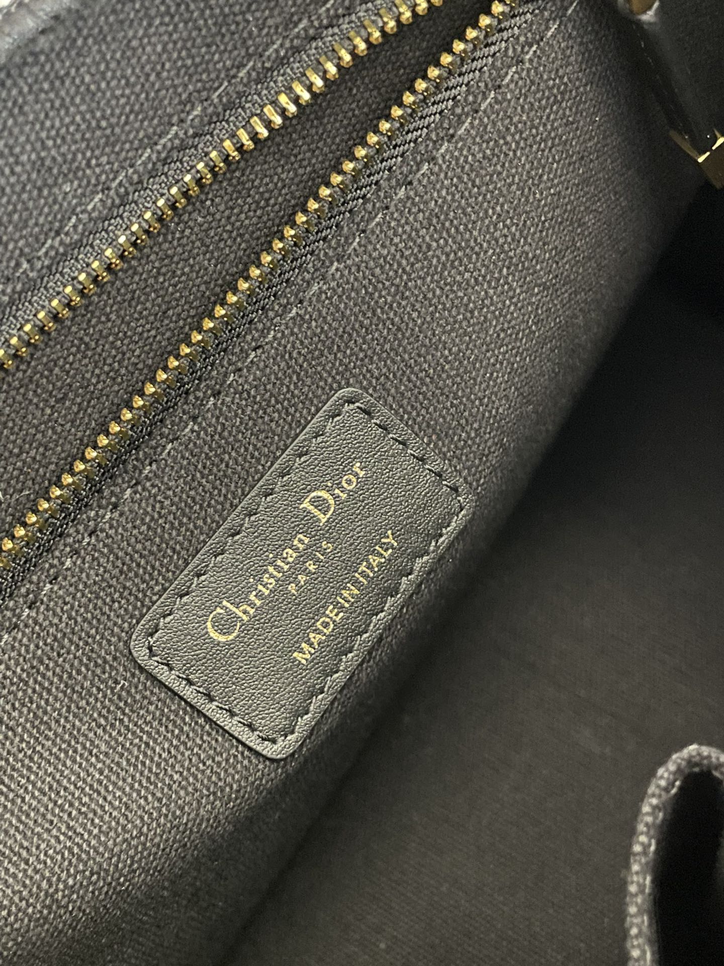 D*or small book tote-26*8*22cm