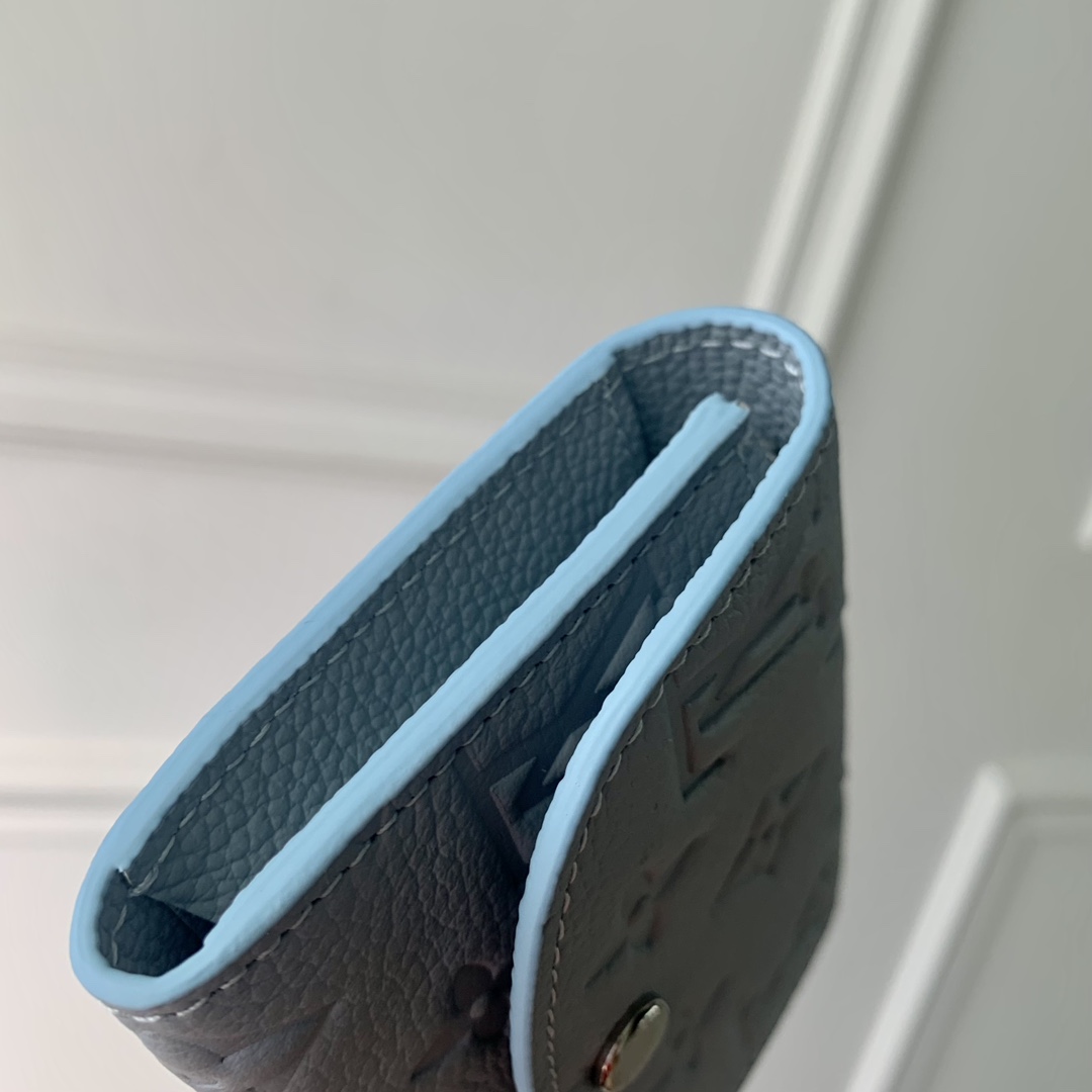 l0*is V*t0n wallet-11 x 8 x 2.5cm