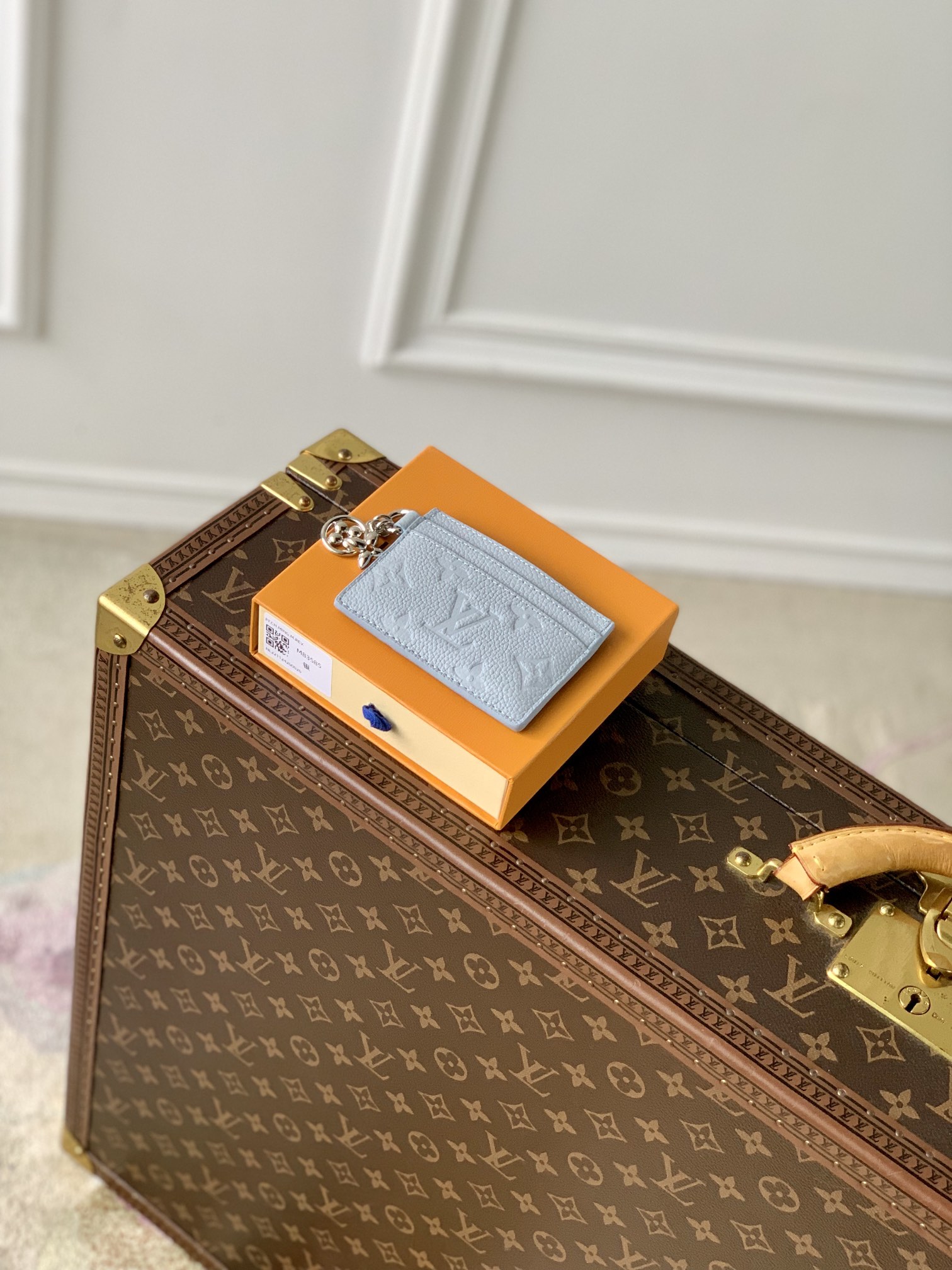 l0*is V*t0n wallet-12 8 0.8cm