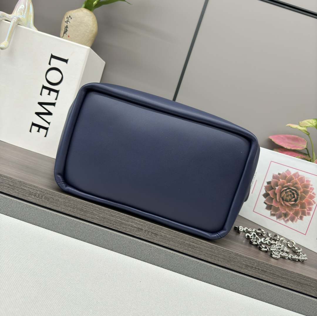 L0ew* squeeze bag-34*13.5*33cm