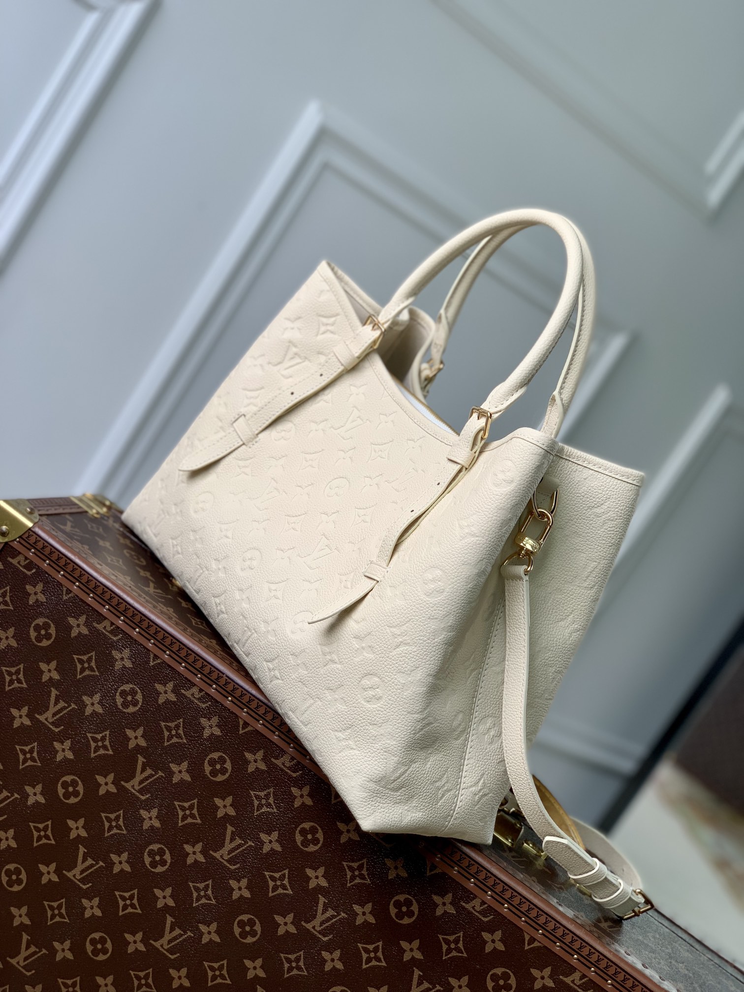 l0*is V*t0n babylone tote-37×26×14cm