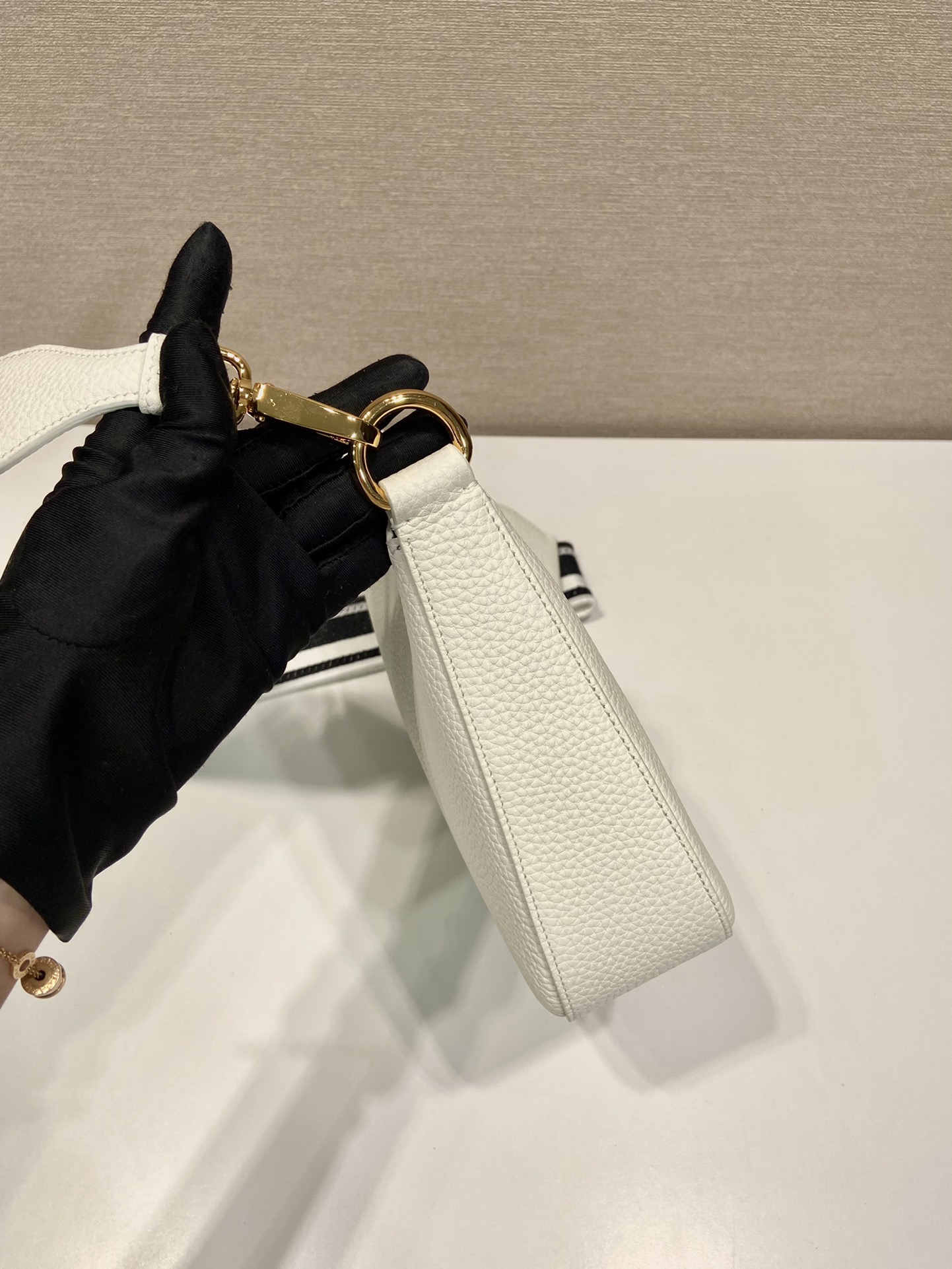 Pra*a leather shoulder bag-1bh193-24*18*6cm