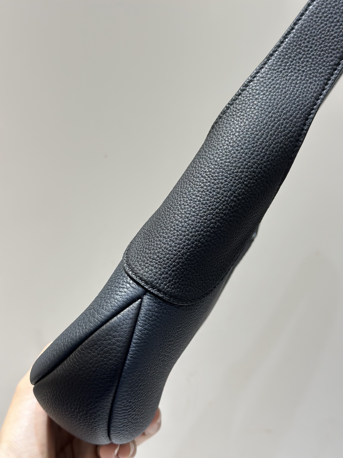 L0r0 P1ana bobbin bag-19*6*16cm