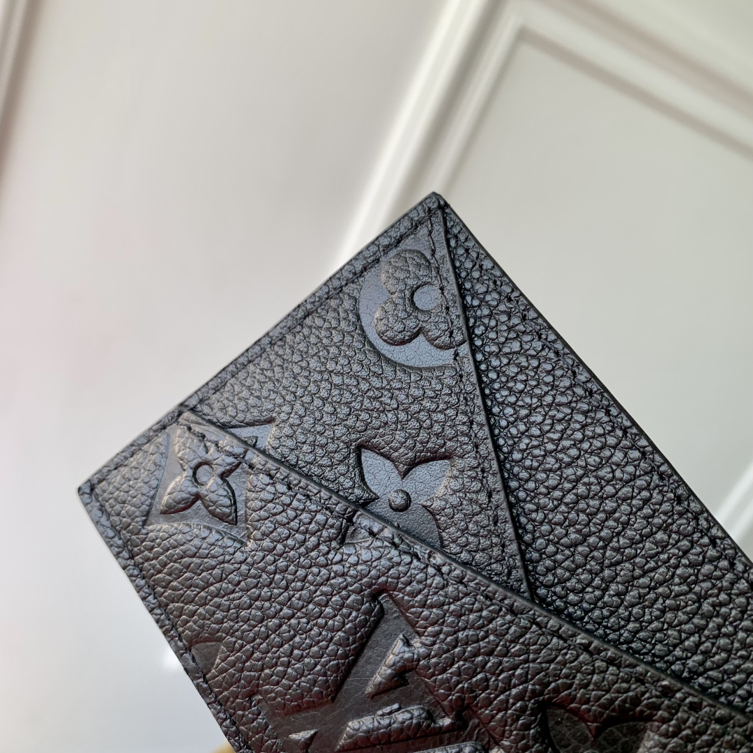 l0vis Vvtt0n criss-cross holder-10×7×0.25cm