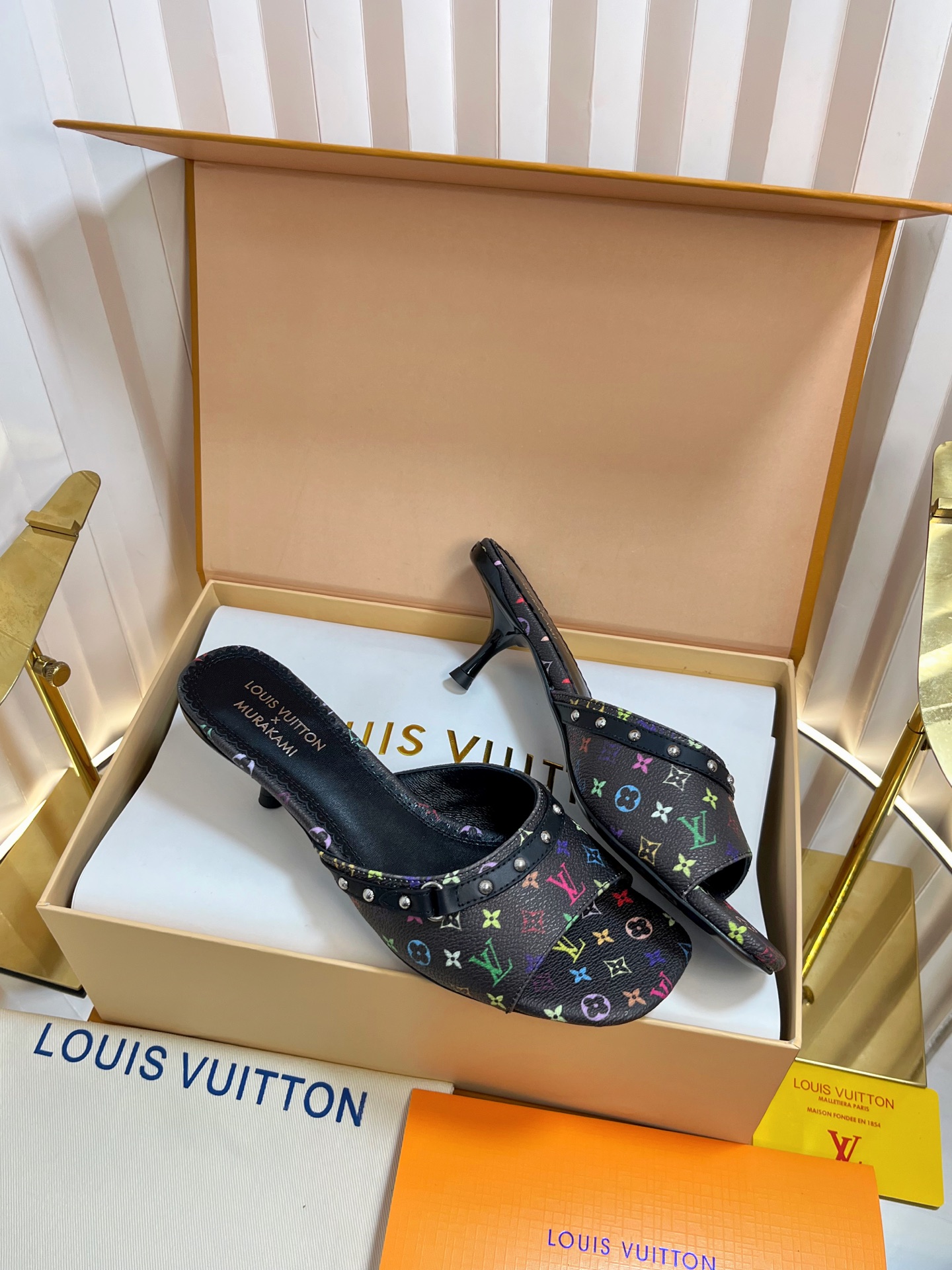 l0vis Vvtt0n sandals-5cm