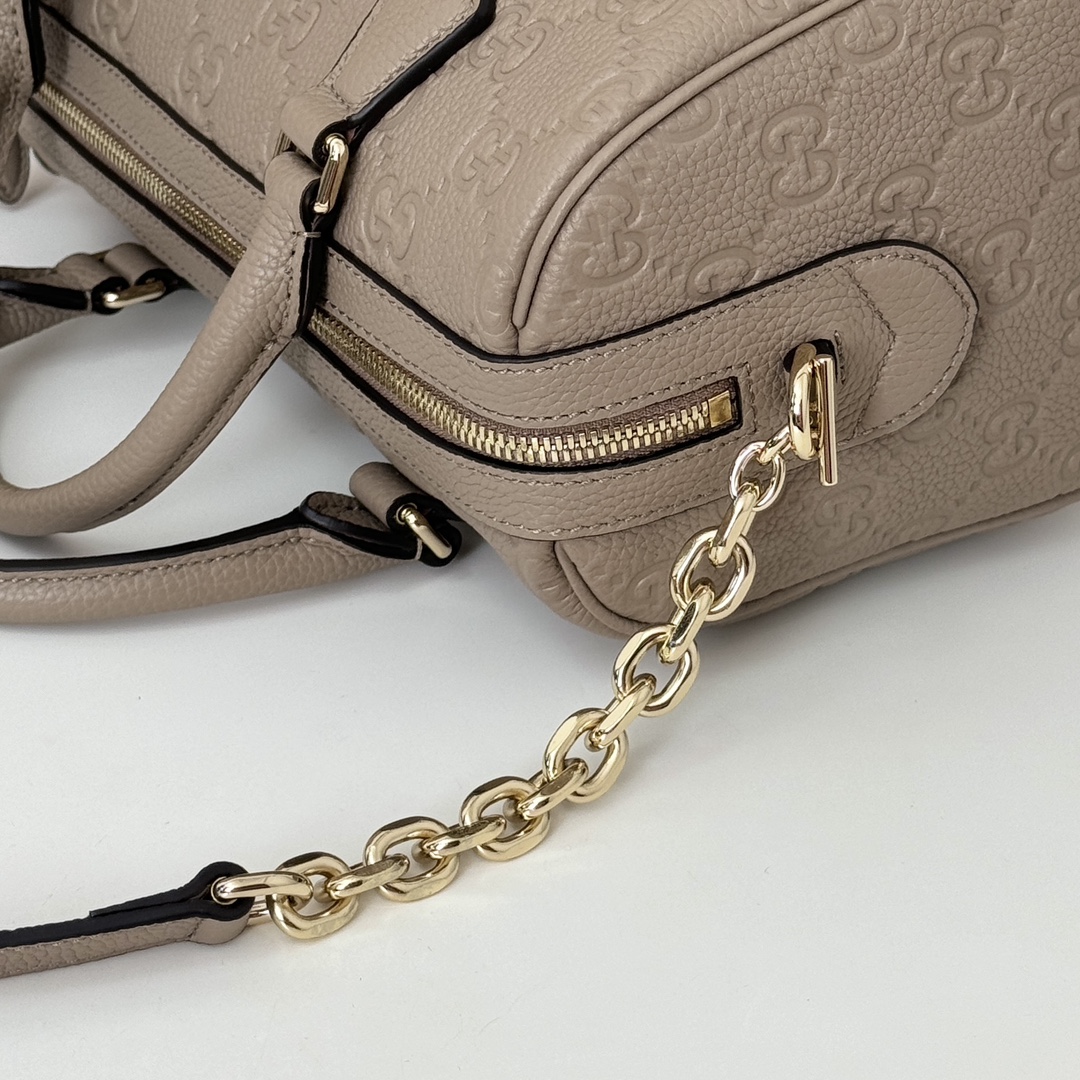 Gvc*1 emblem tote bag-25.5*16*14cm