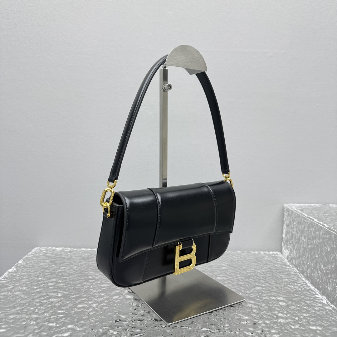 Ba1en*iaga hourglass bag-23x13*4cm