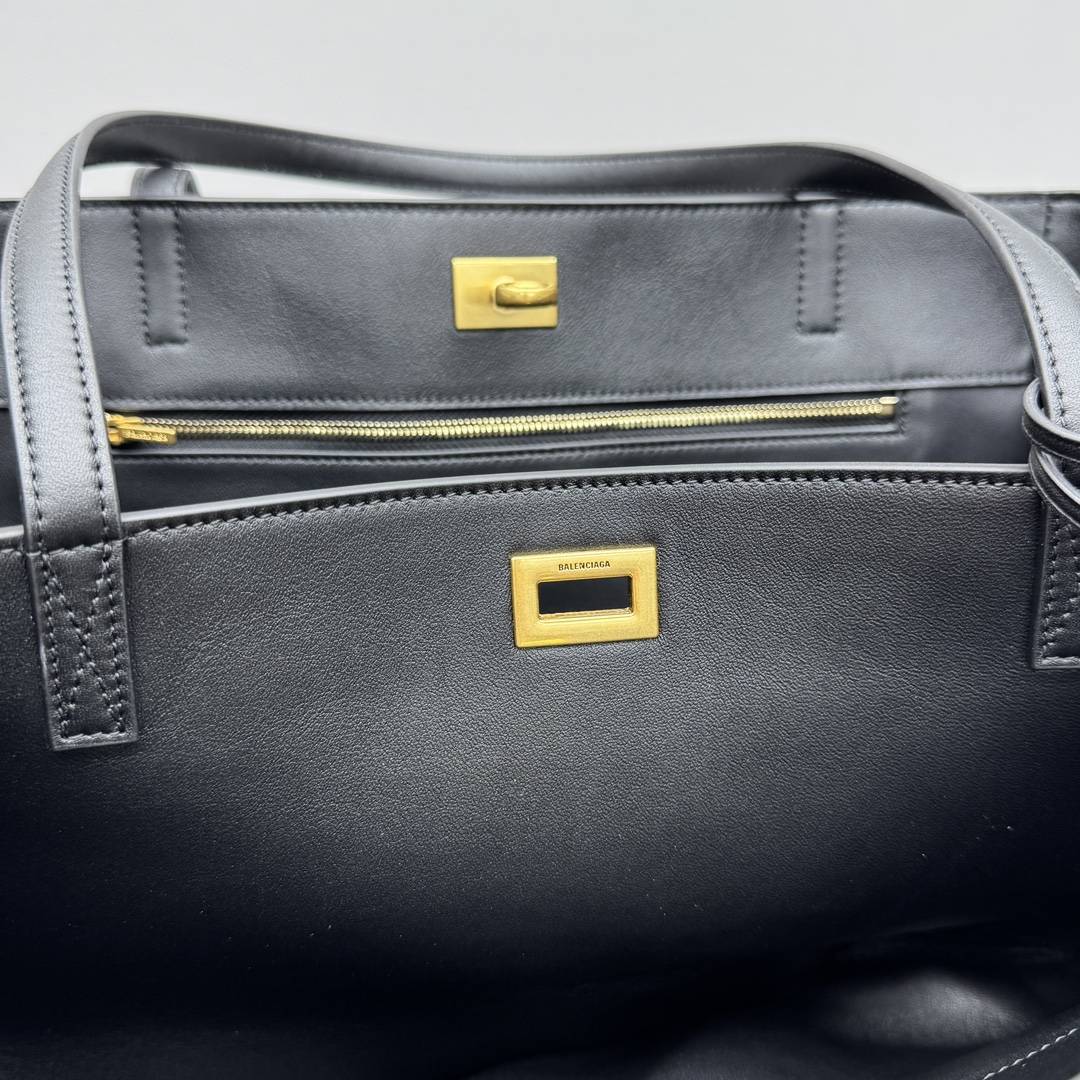 Ba1en*iaga tote bag-33*11*27cm