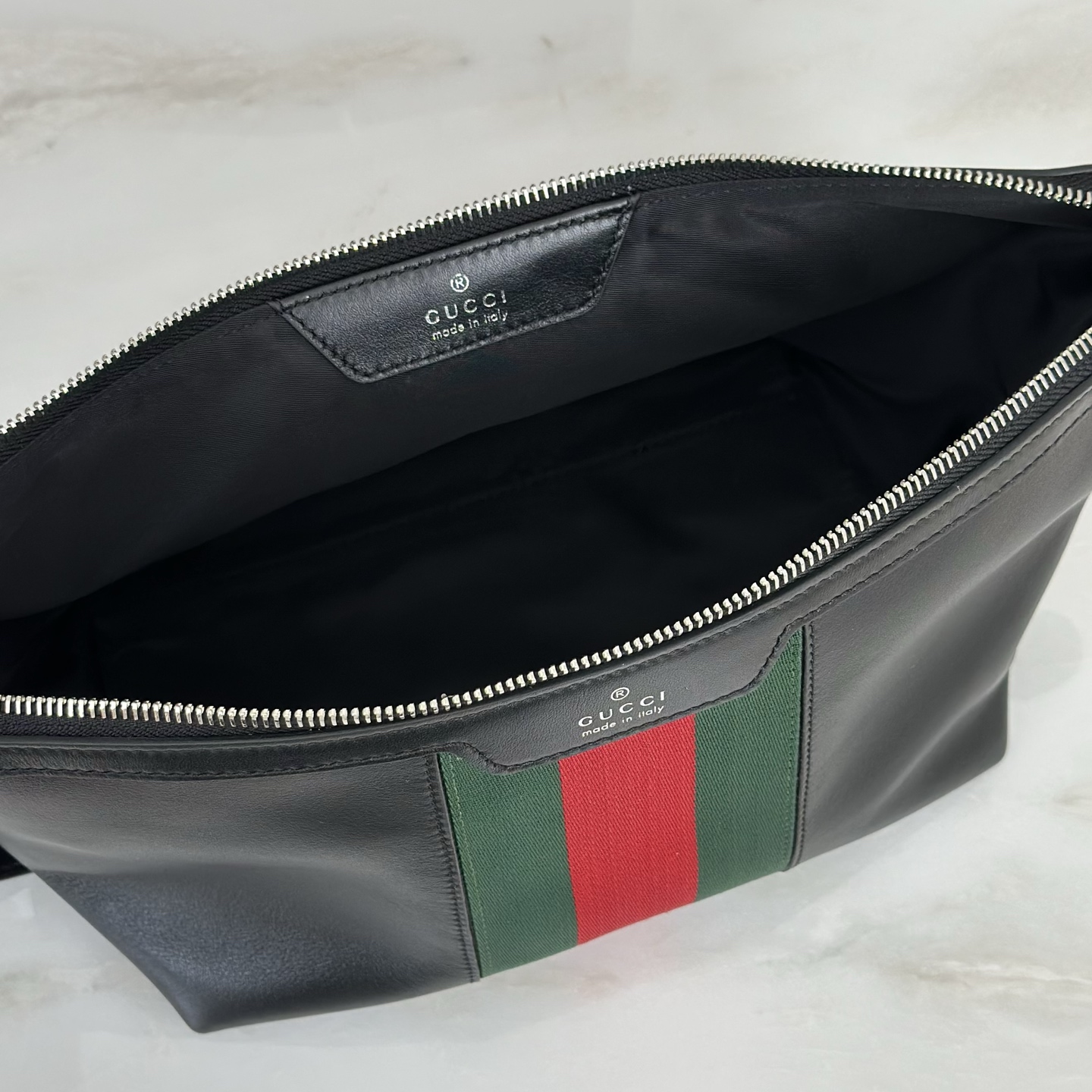 Gv*c*Mega Web Trademark Bag-21.5*16*13.5CM