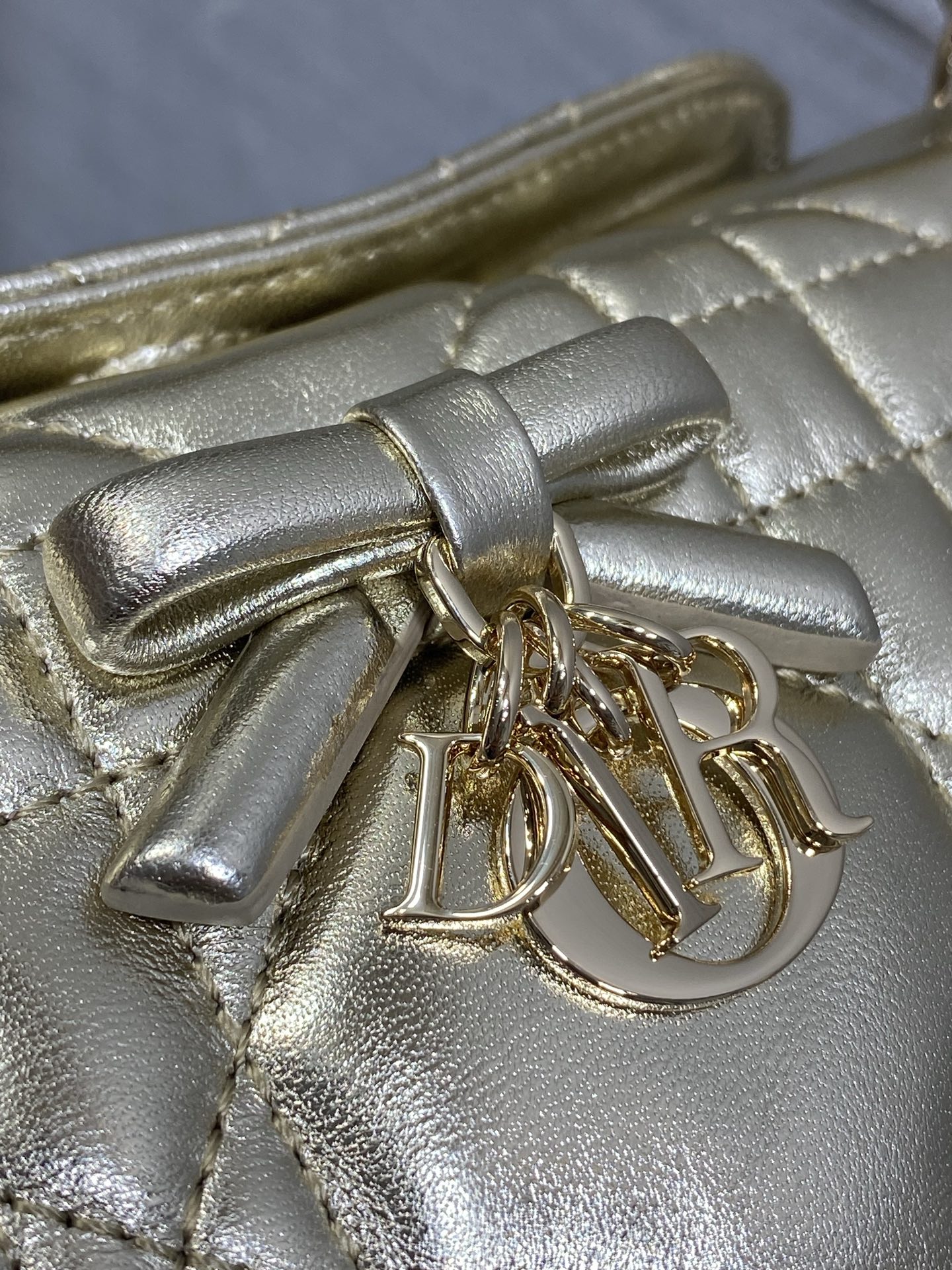 Di*or Top Handle Bag-22.5*9*13CM