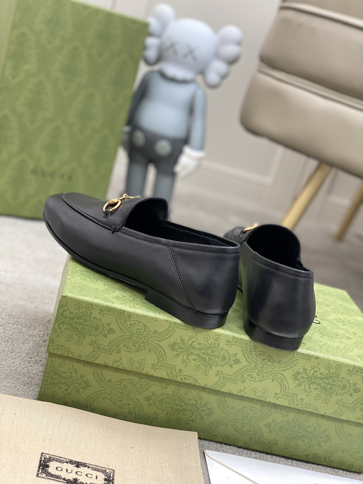 G*u*i loafers