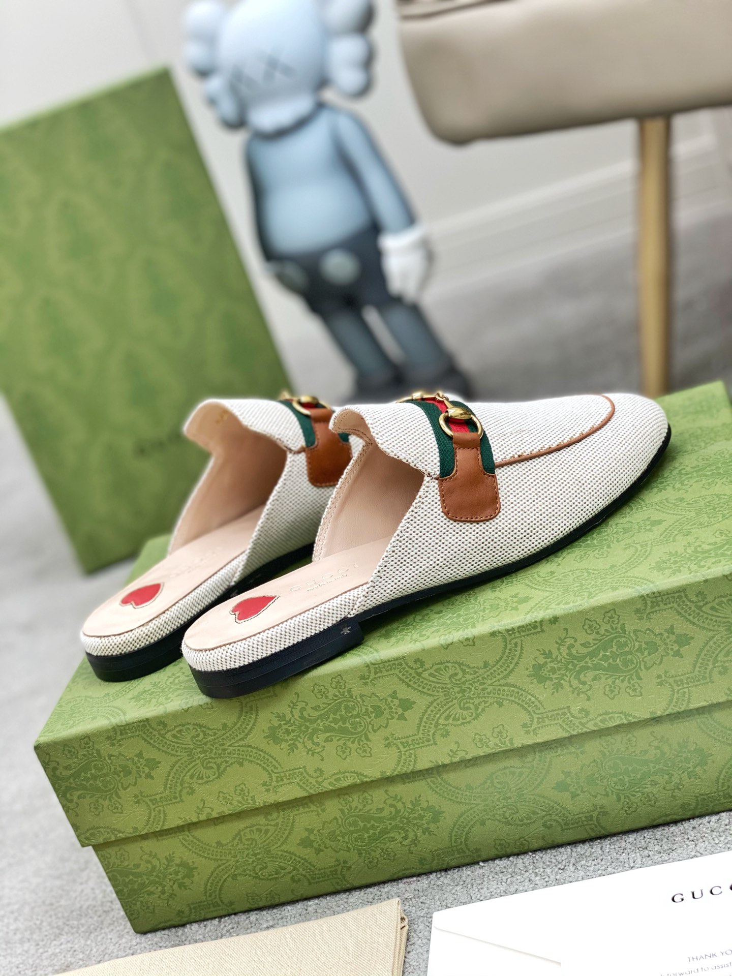 G*u*i loafers