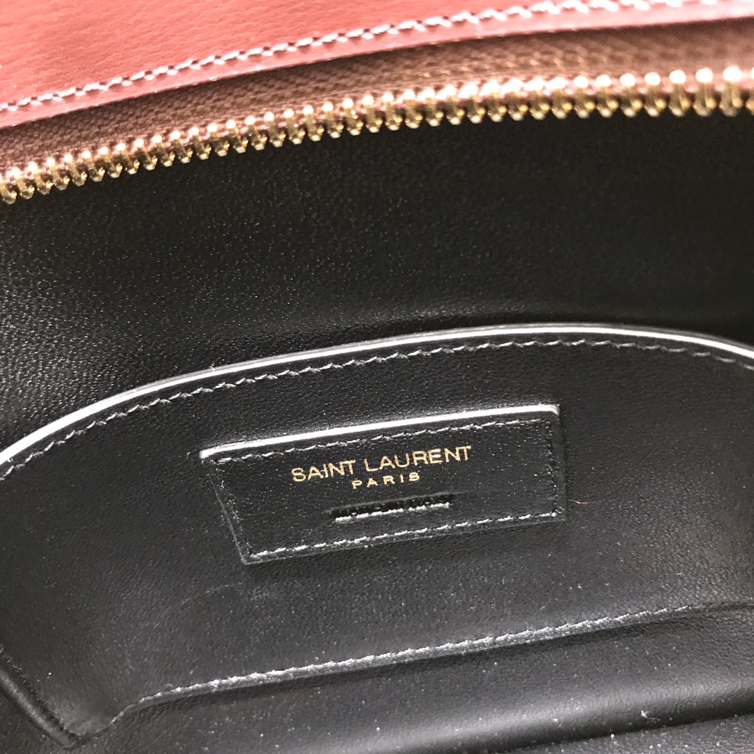 Y*L chain bag-24*16*5cm