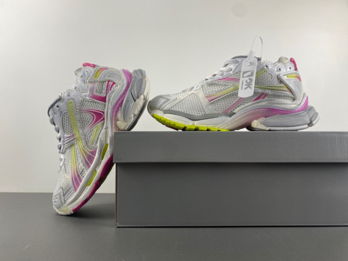 Ba1en*iaga runner sneakers 772767-wrung 9517