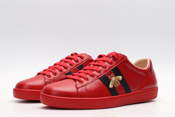 G*u*i low-top sneaker