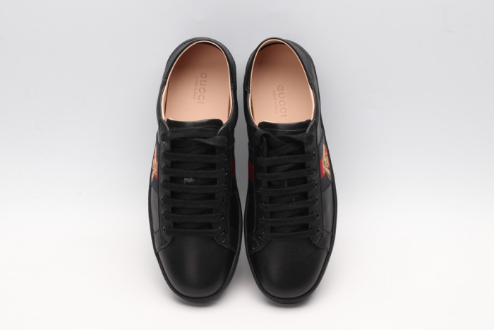 G*u*i low-top sneaker