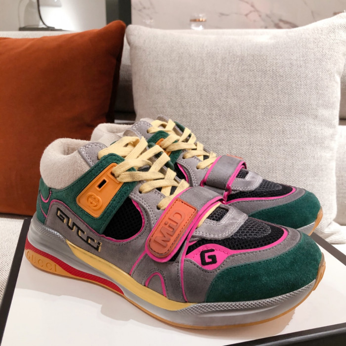 G*u*i mid sneaker