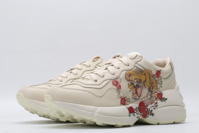 G*u*i rhyton trainer sneaker