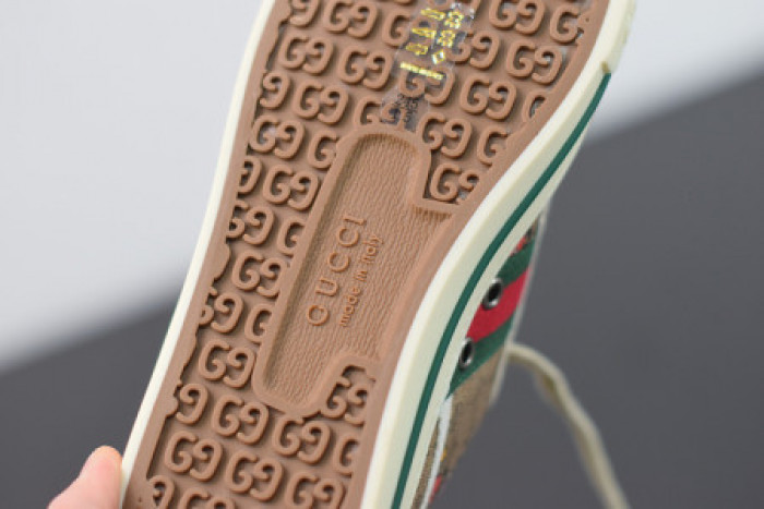 G*u*i rhyton sneaker 19668 drw00 2088