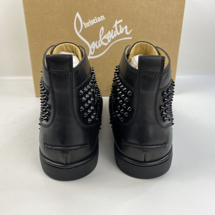 Chr1st1an louboutin l0vis junior spikes
